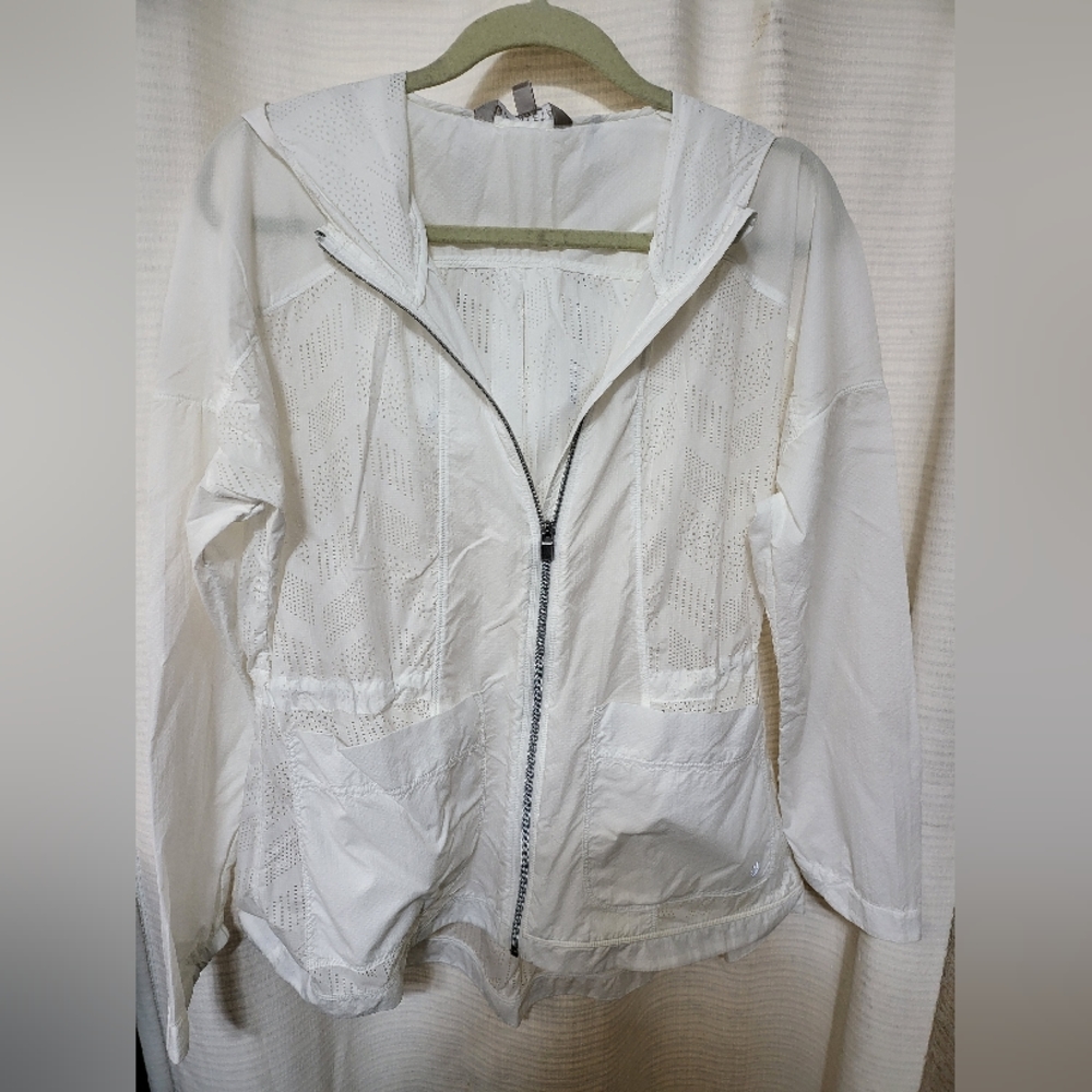 Athleta Light Weight Packable Jacket